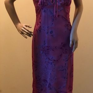 Surprising fitted pink mesh dress with blue liner